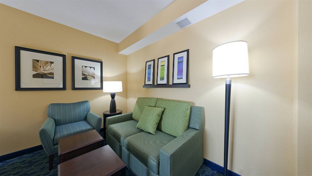 Springhill Suites By Marriott West Palm Beach I-95 Exterior photo